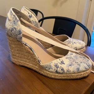 Reformation Camilla Blue Floral Espadrilles
